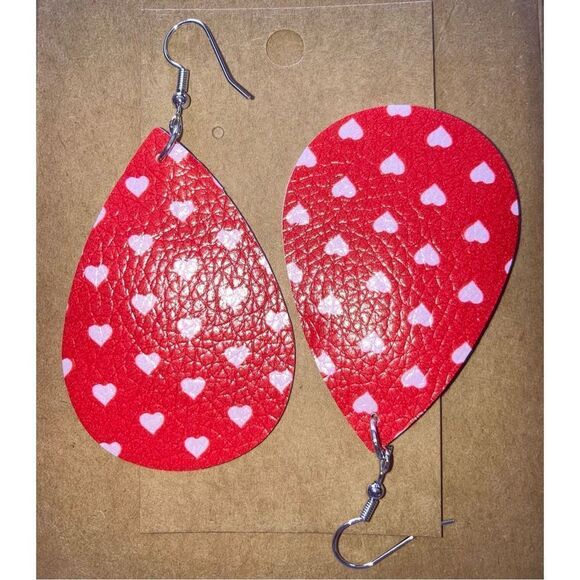 ☀️3/$12☀️ Pink and Red Heart Dangle Earrings - Picture 1 of 3
